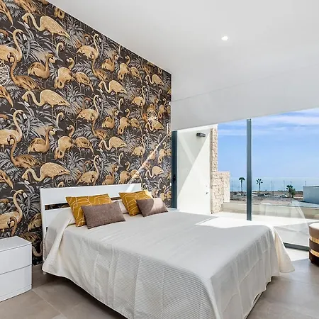 Alisios Golf Luxury Tenerifesummervillas Heated Pool וילה אדחה