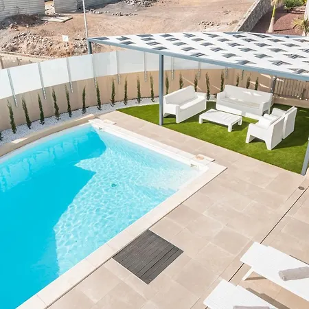 Alisios Golf Luxury Tenerifesummervillas Heated Pool ヴィラ *